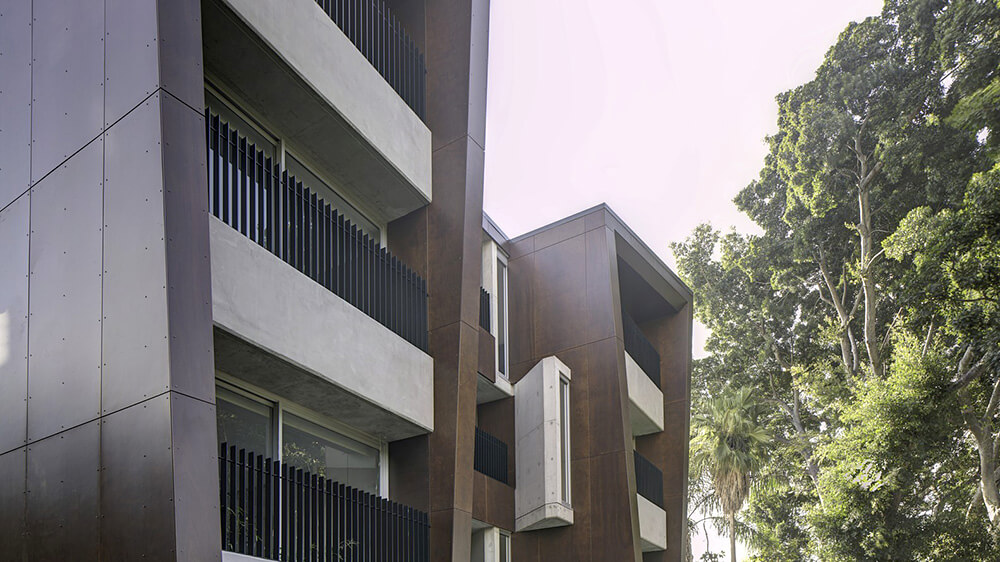 The Bellevue Hill Apartments were designed with an emphasis on privacy and a connection to the development’s natural surroundings.  Credit: Brett Boardman. Source: Glyde Bautovich Architects and Urban Designers