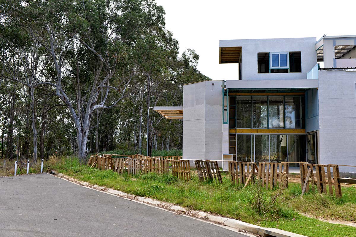 New and large homes in residential area in Kellyville, North-West Sydney, NSW. Credit: NSW Department of Planning and Environment / Adam Hollingworth