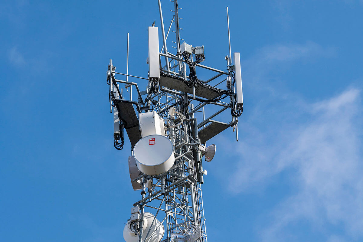 Communication tower near Cooma, NSW. Credit: NSW Department of Planning and Environment / Jaime Plaza Van Roon