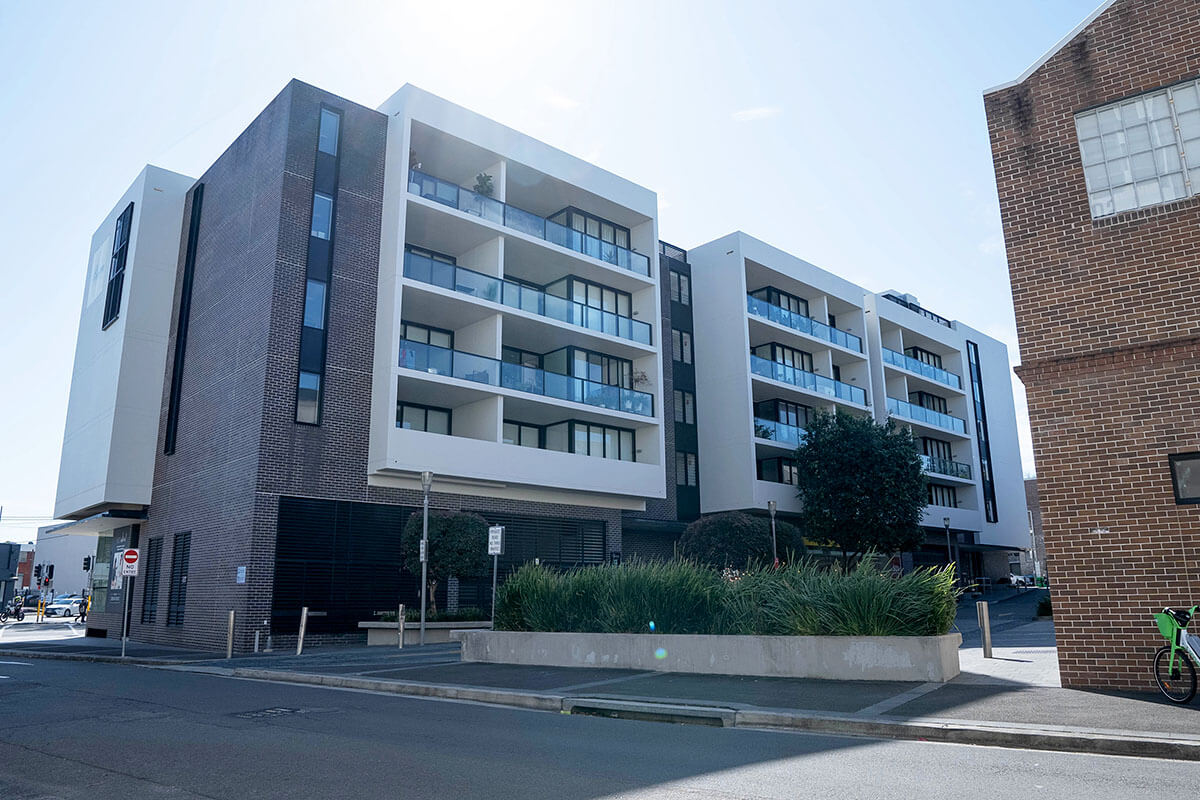 Example of mid-rise housing on Parramatta Road, Camperdown NSW. Credit: Joshua Tredinnick/Department of Planning, Housing and Infrastructure